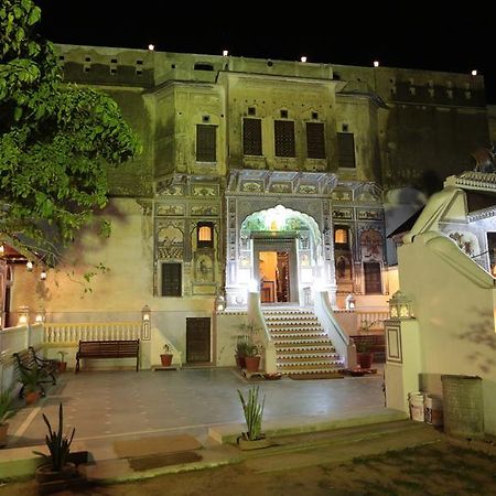 Hotel Mandawa Haveli Exteriör bild