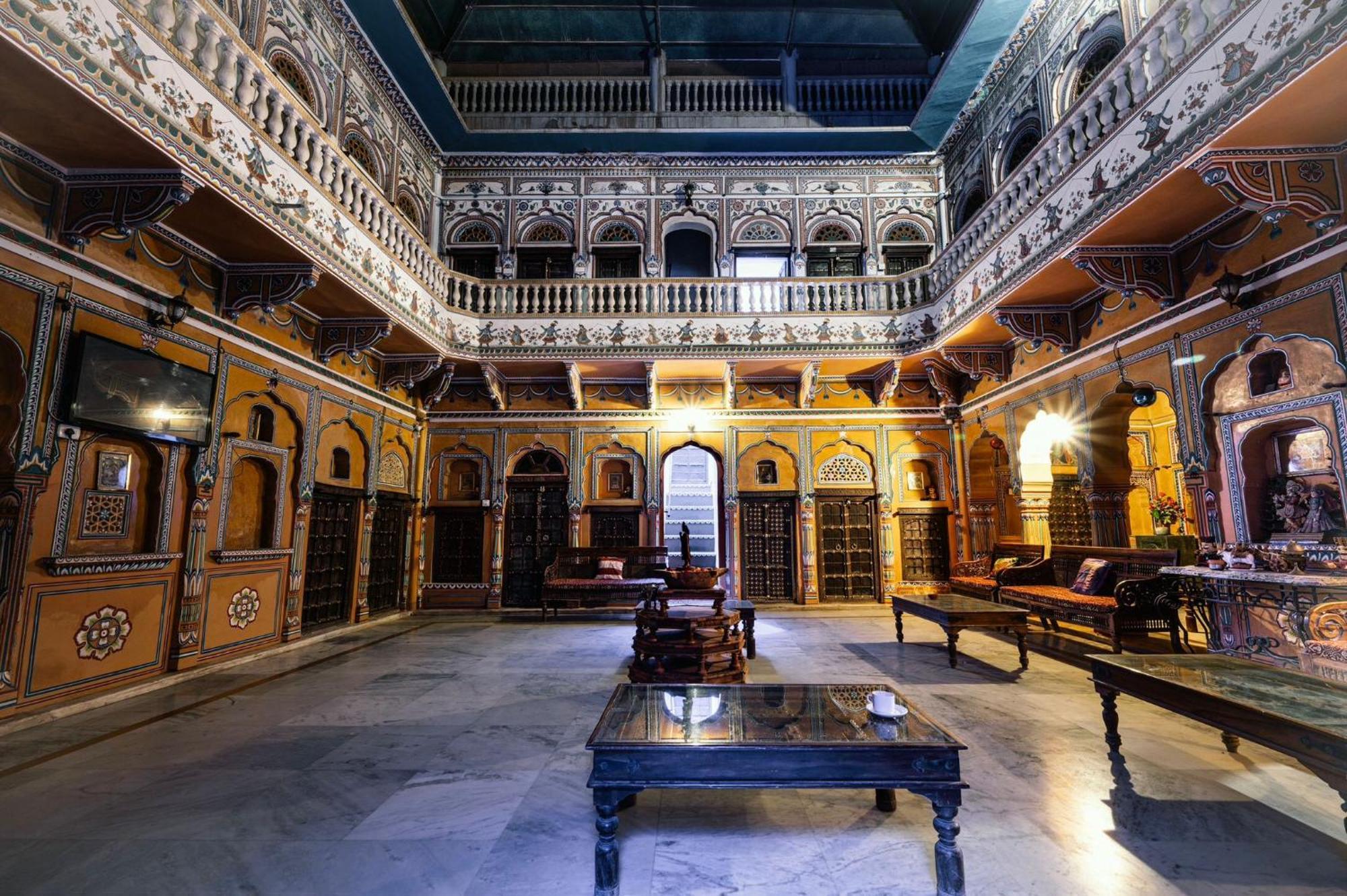Hotel Mandawa Haveli Exteriör bild