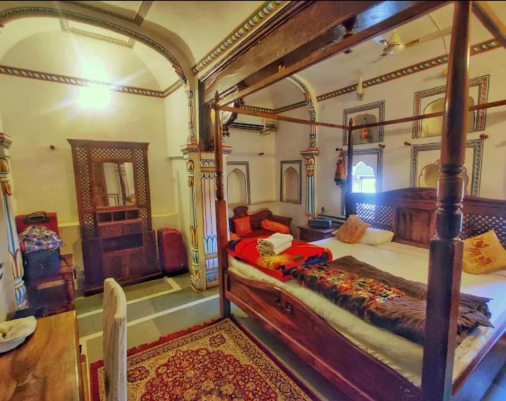 Hotel Mandawa Haveli Exteriör bild
