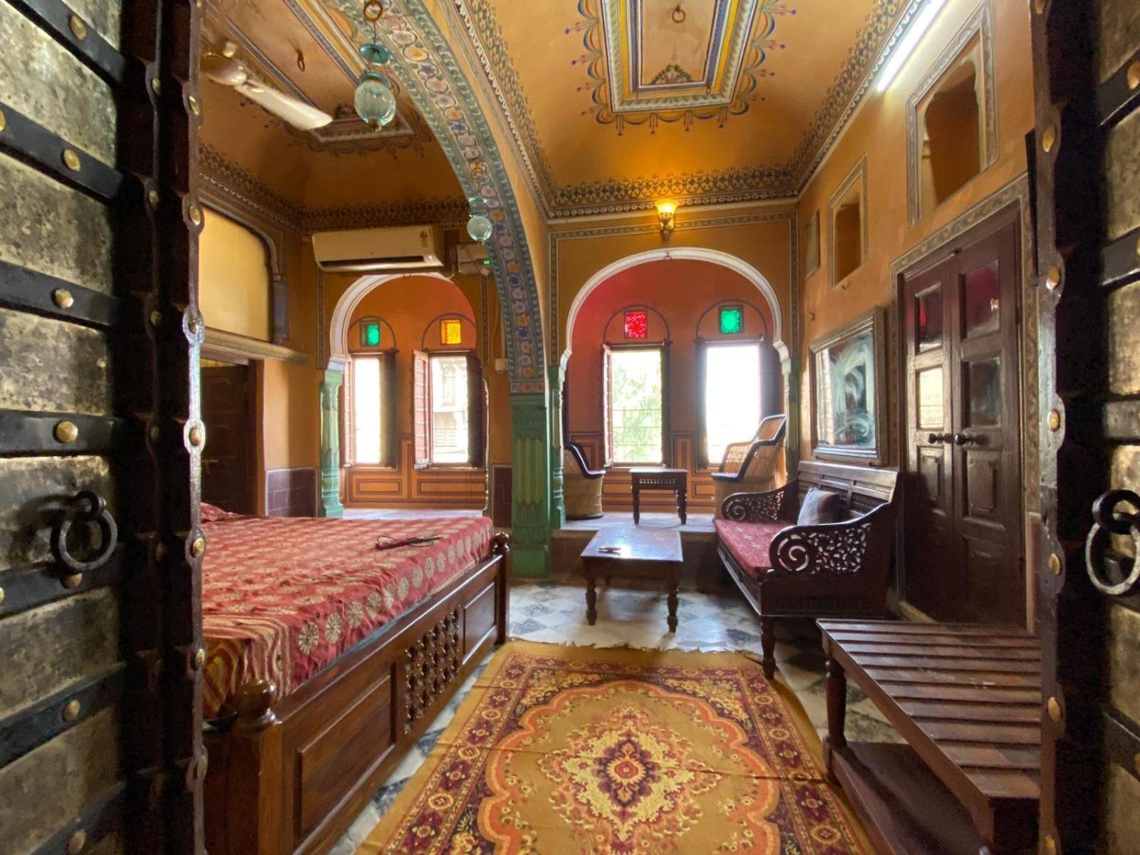 Hotel Mandawa Haveli Exteriör bild