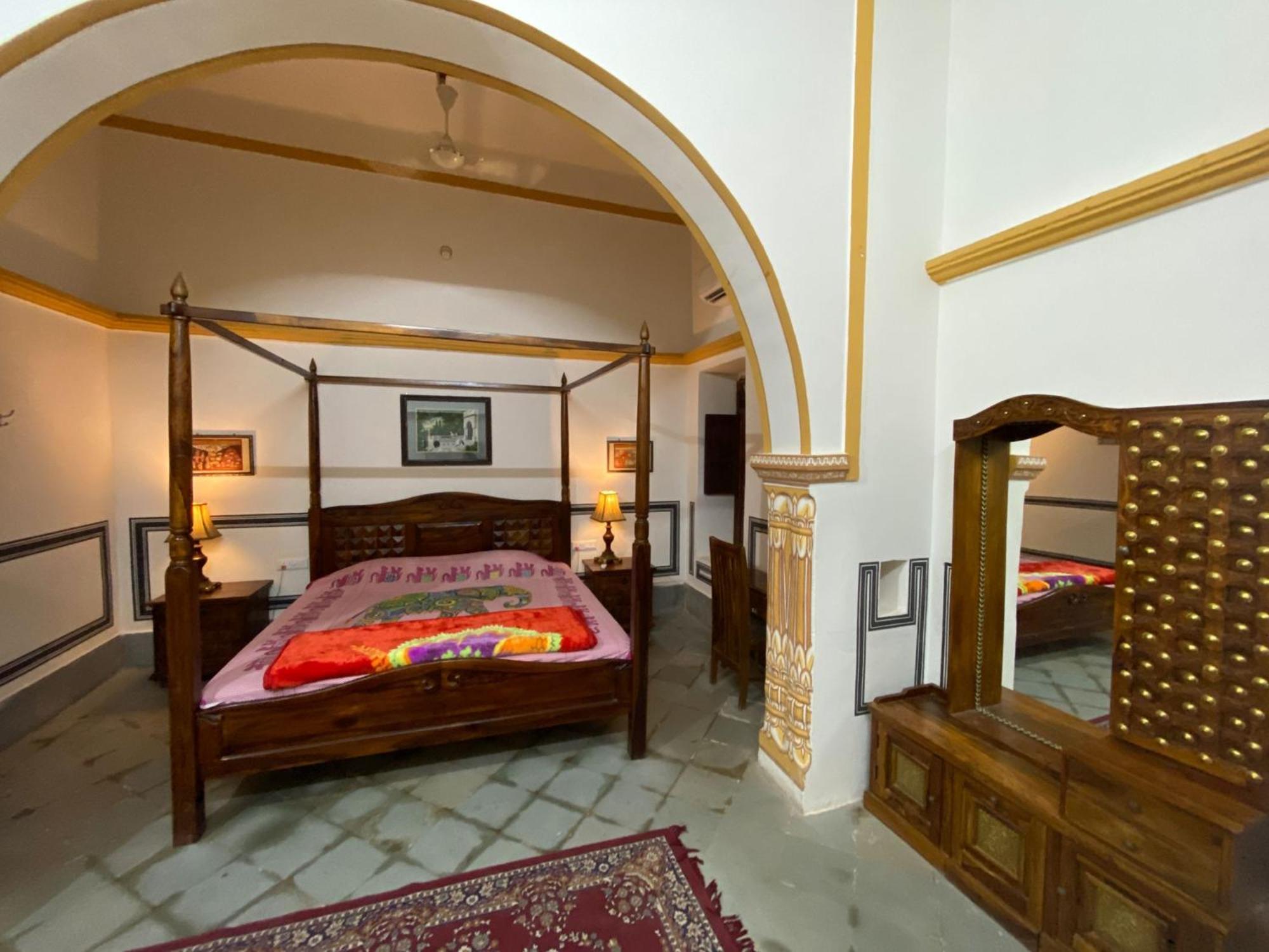 Hotel Mandawa Haveli Exteriör bild