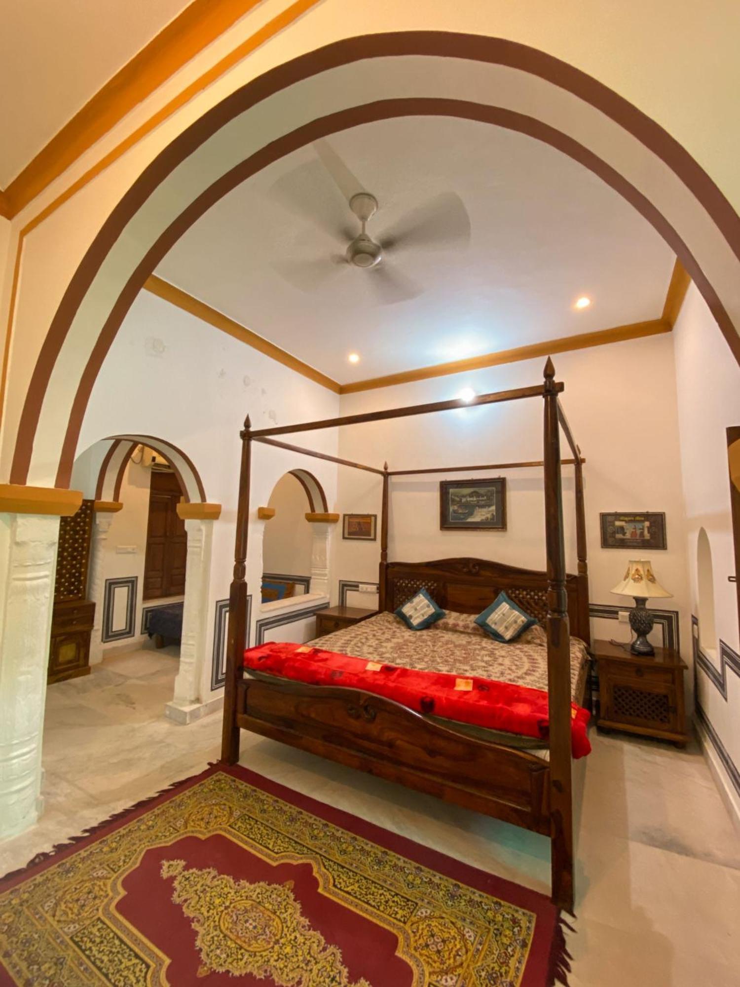 Hotel Mandawa Haveli Exteriör bild
