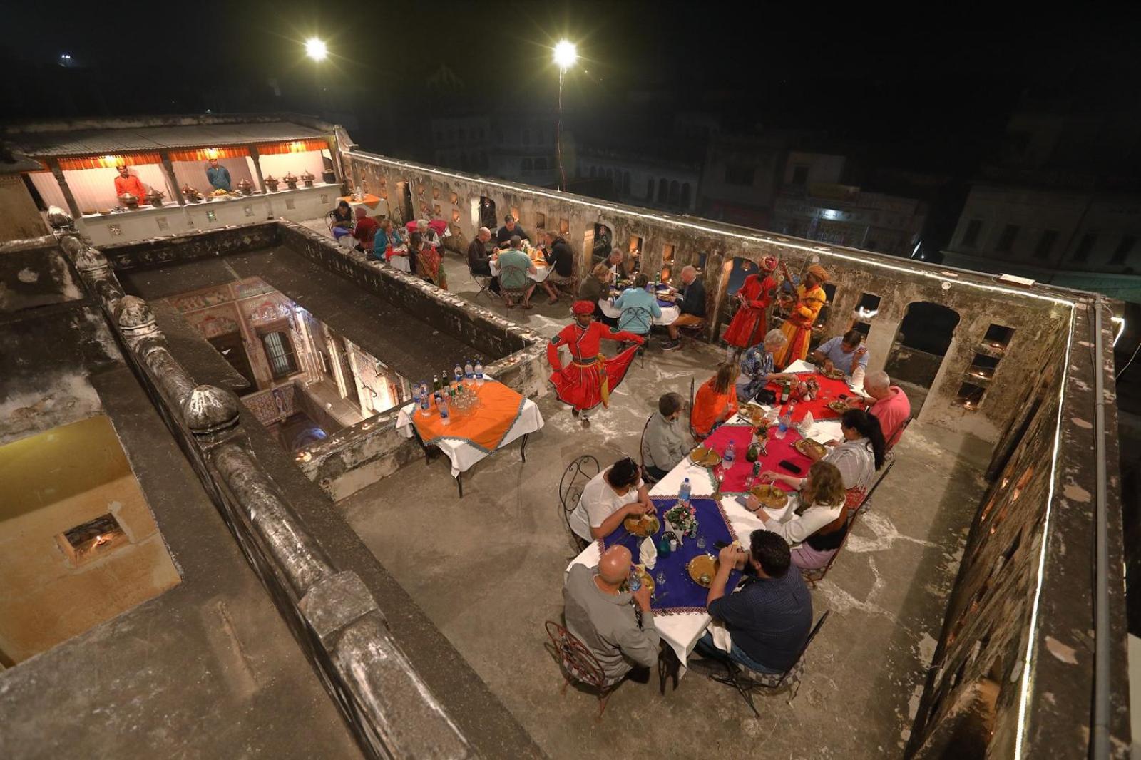 Hotel Mandawa Haveli Exteriör bild